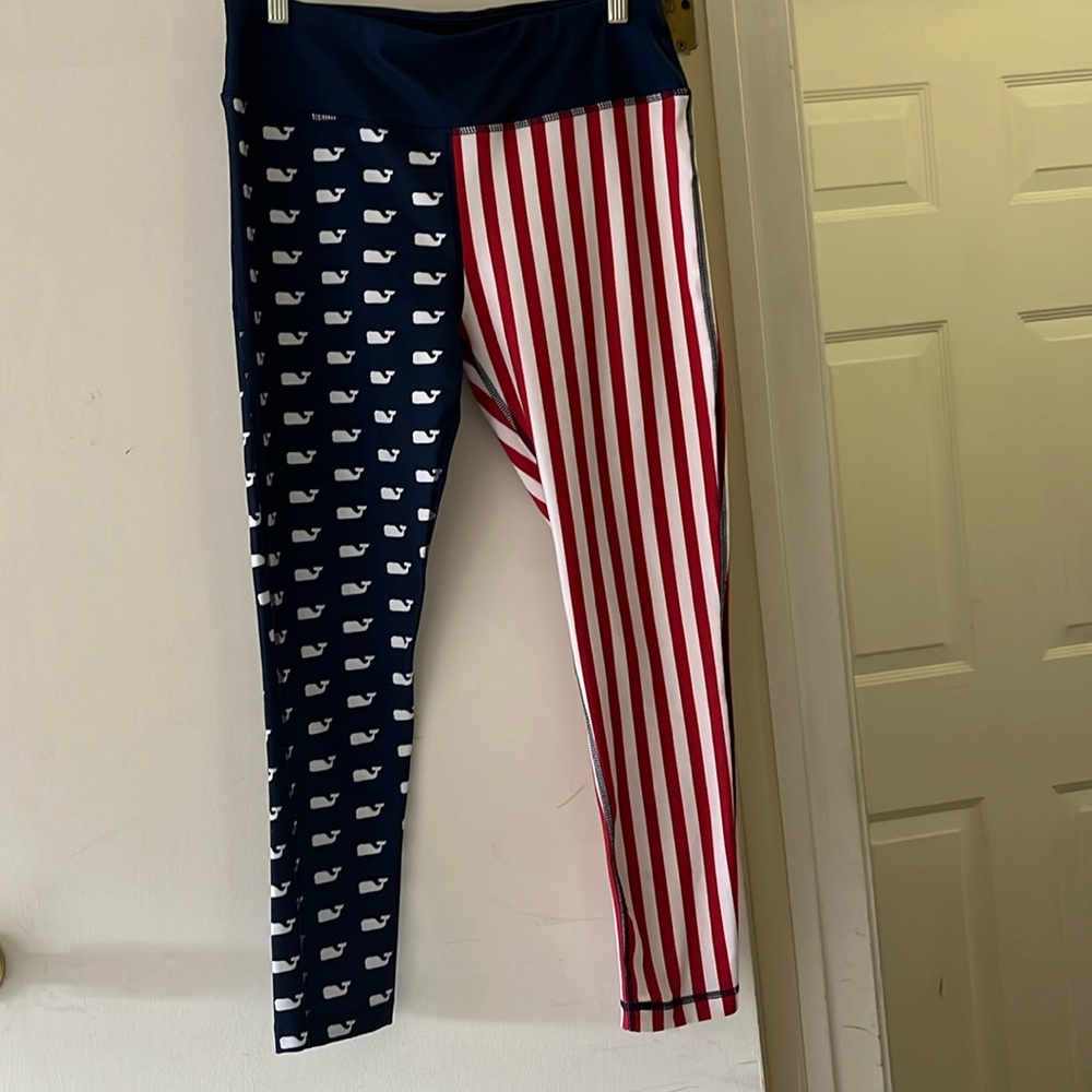Vineyard Vines red white and blue leggings